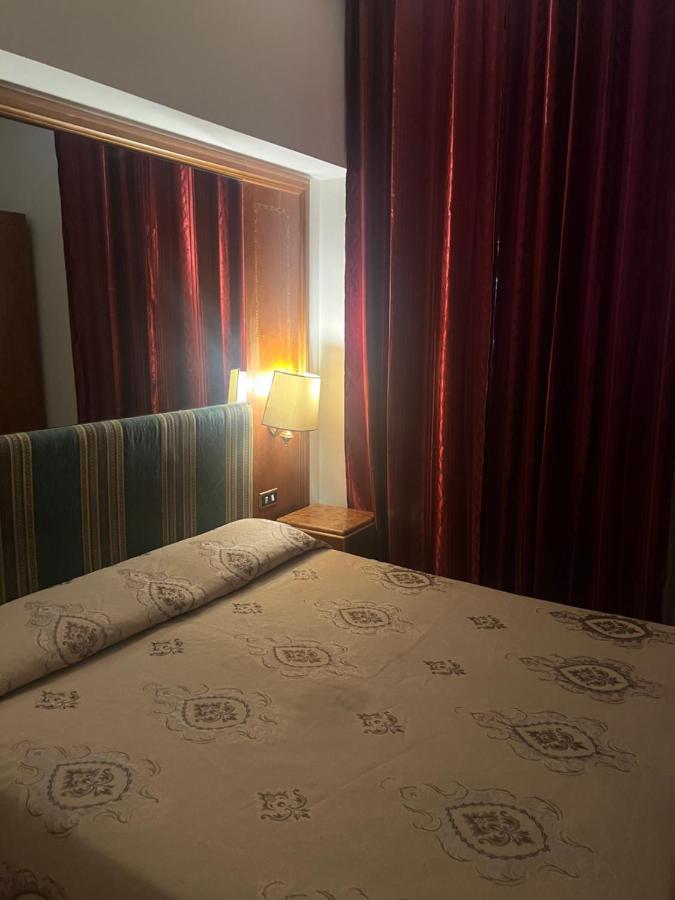 Terminal Guest House 24 Roma Exterior foto